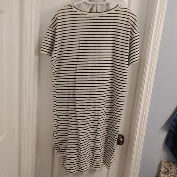 Striped Nightshirt - Picture 2 of 3